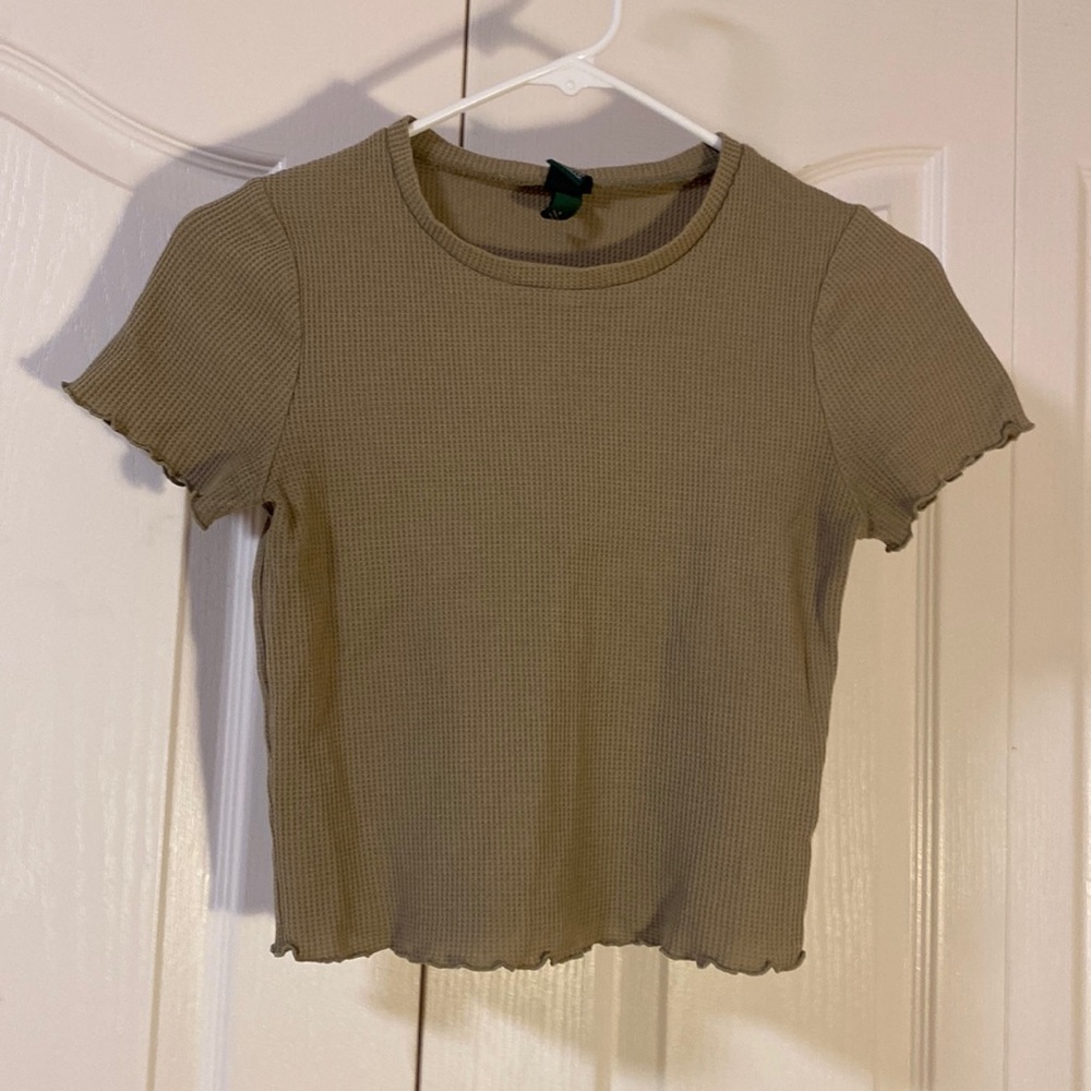 Super cute waffle top!